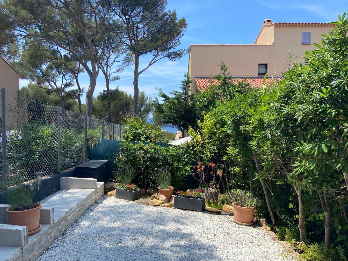 Logement Entier T2 Climatise, Parking Gratuit, Jardin, Plage A 2Min A Pied Sanary-sur-Mer Eksteriør bilde